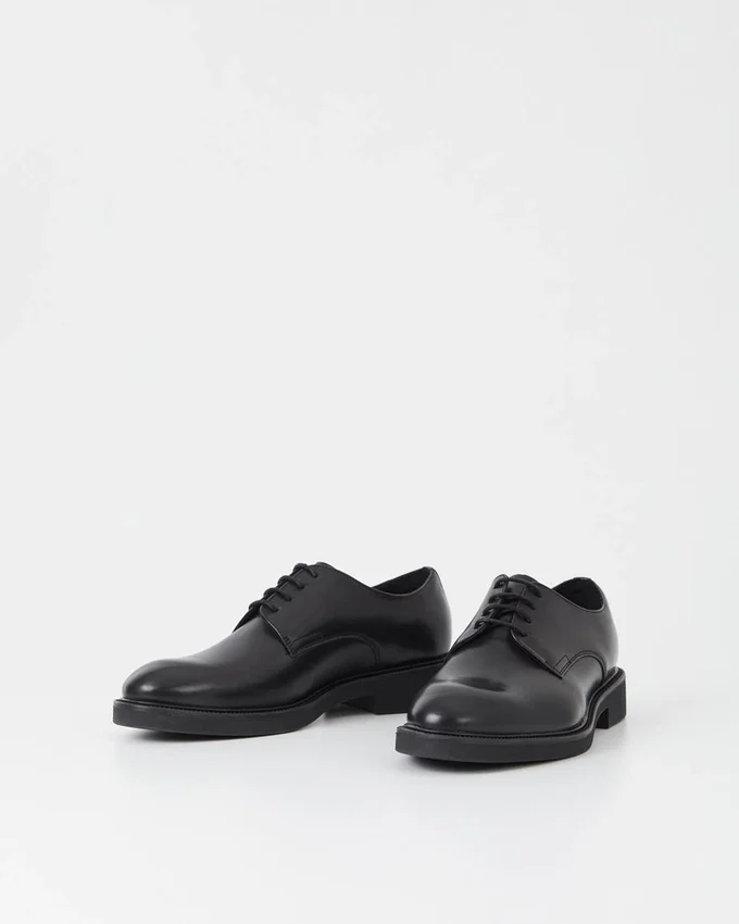 Alex M-schoenen