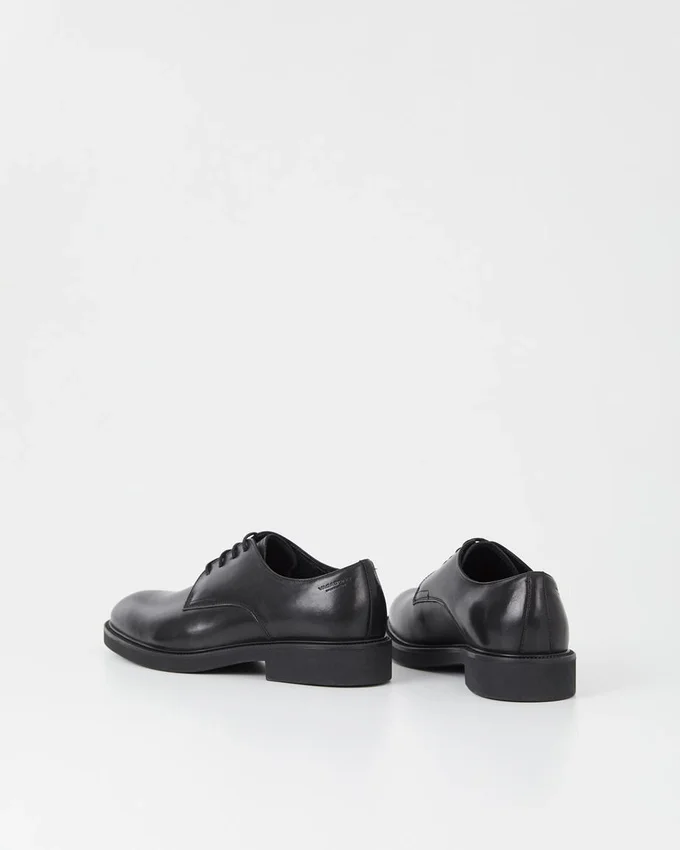 Alex M-schoenen