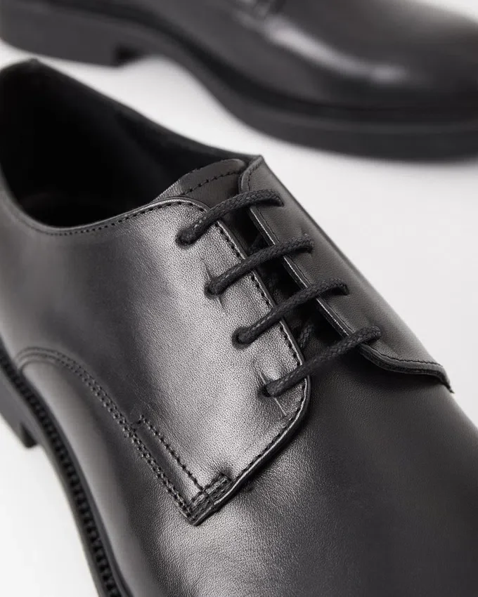 Alex M-schoenen