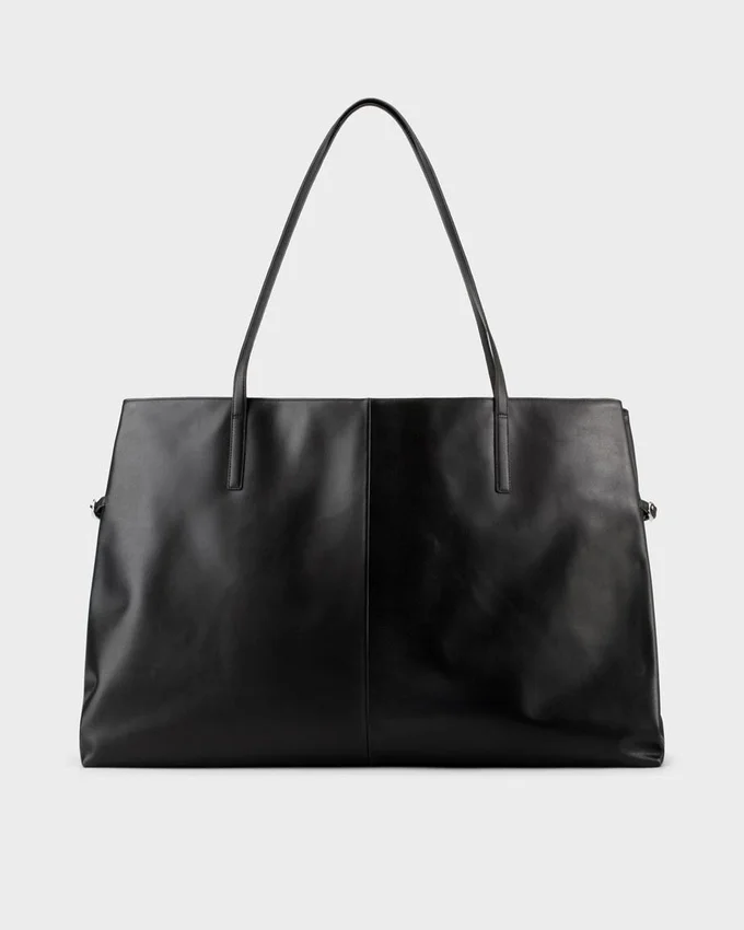 Cannes Maxi-tas