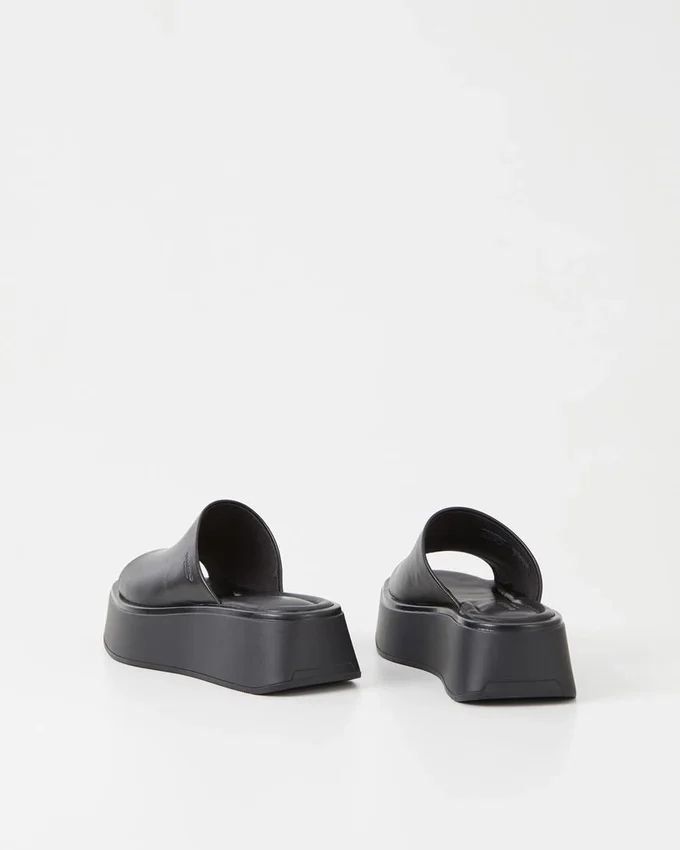 Courtney-Sandalen