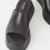 Courtney-Sandalen