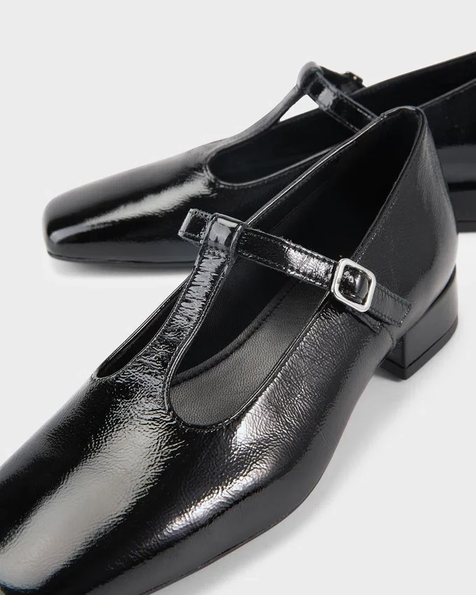 Debbi-pumps