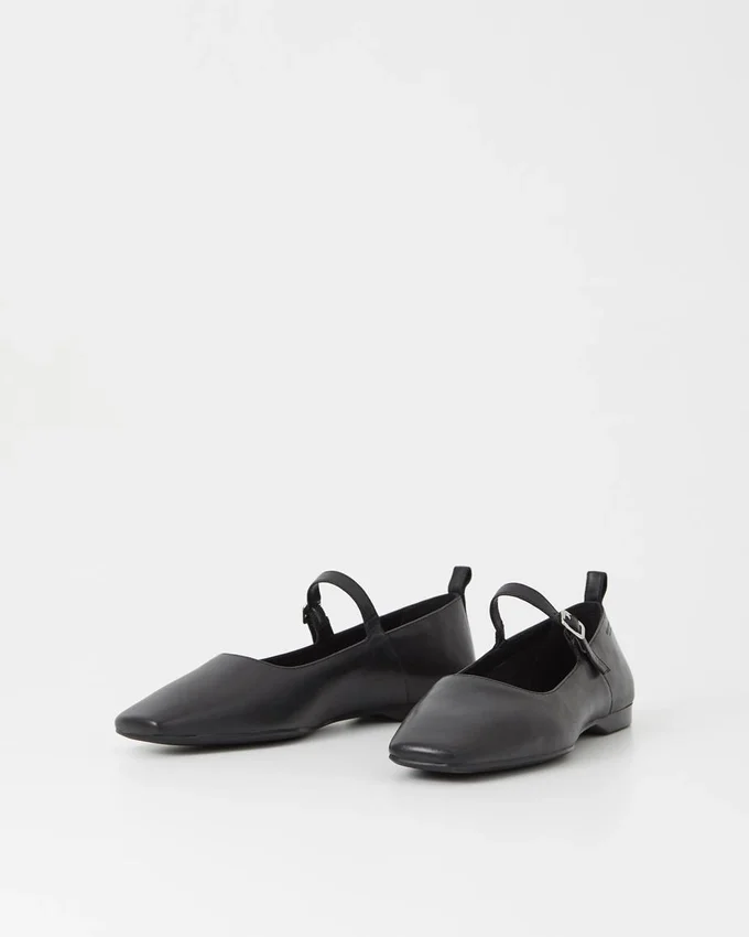 Delia ballerina's