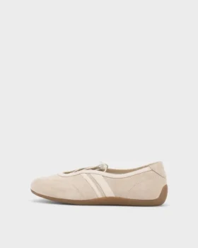 Hollie ballerina’s