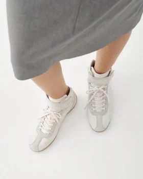 Hollie Sneakers