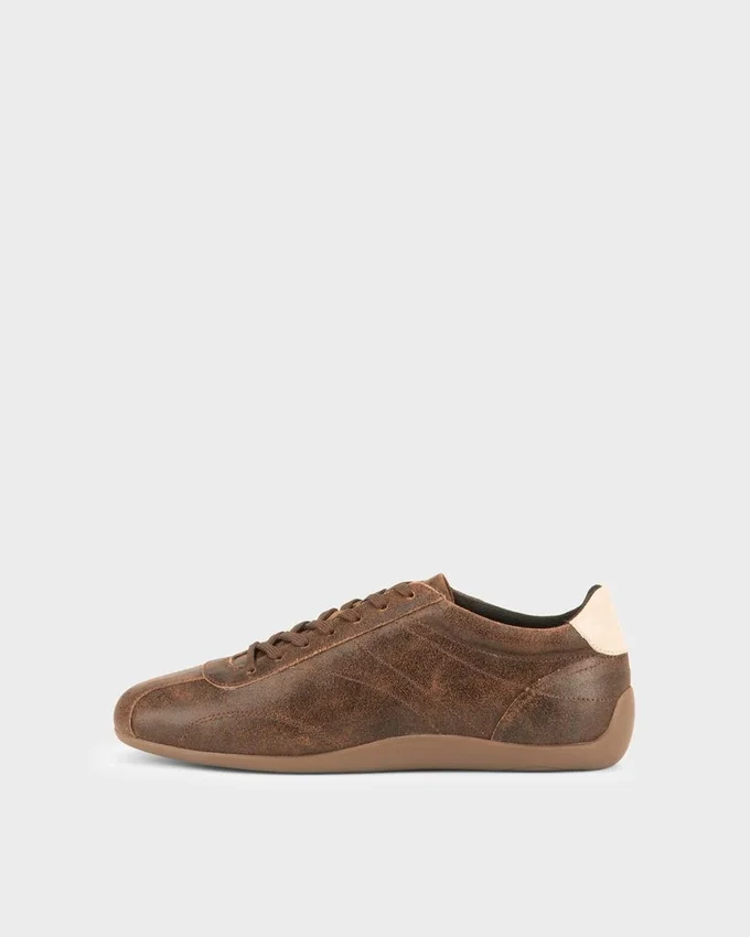 Hollie Sneakers