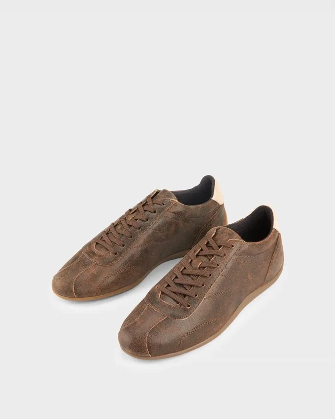 Hollie Sneakers
