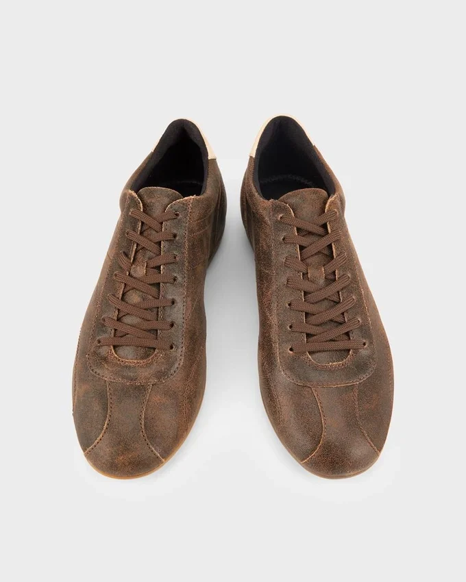 Hollie Sneakers