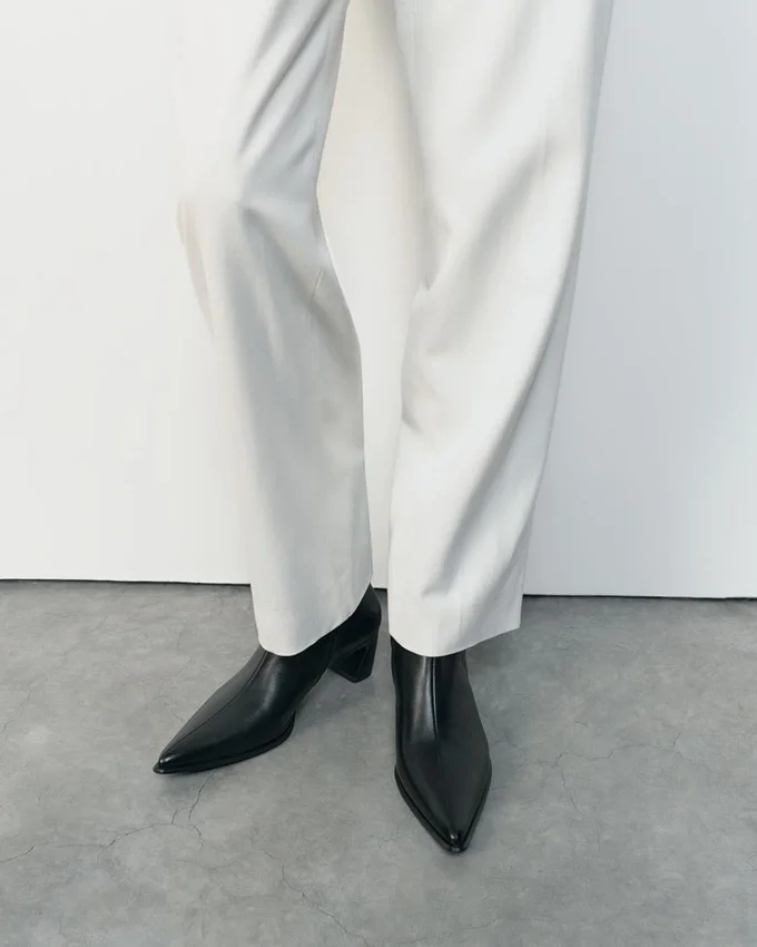 Ilona enkellaarzen