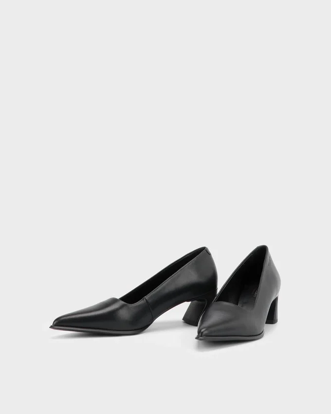 Ilona Pumps