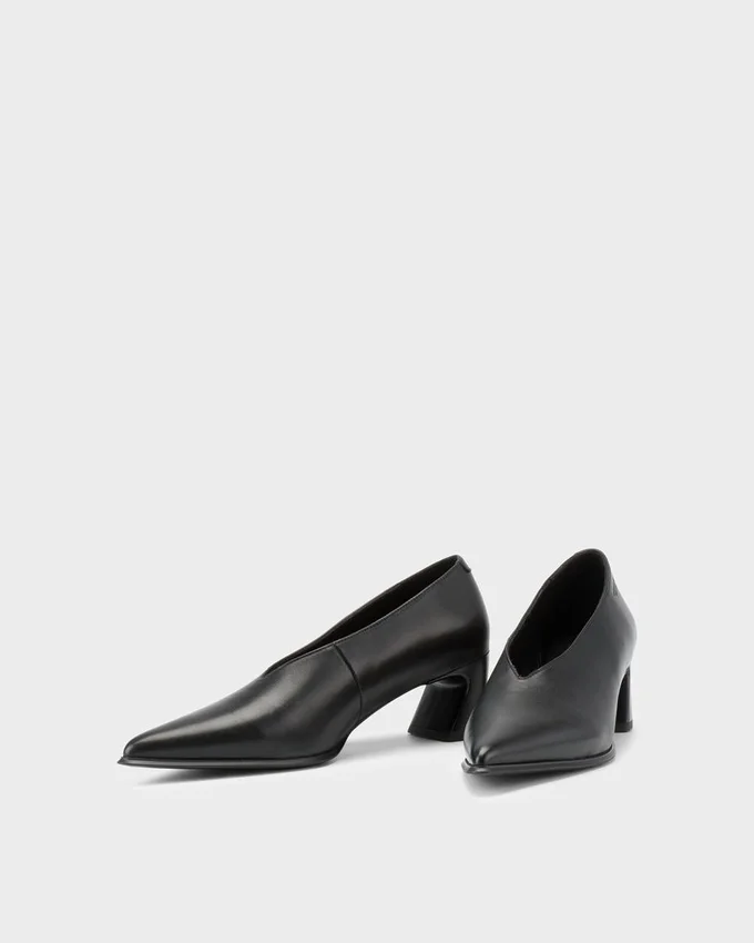 Ilona Pumps