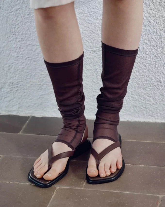 Izzy-Sandalen