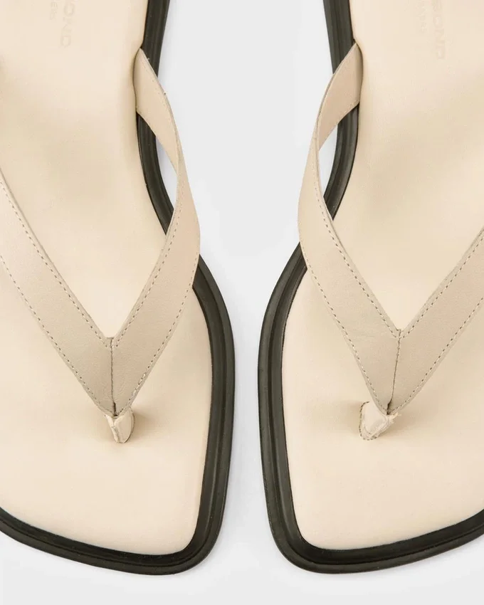 Izzy-Sandalen