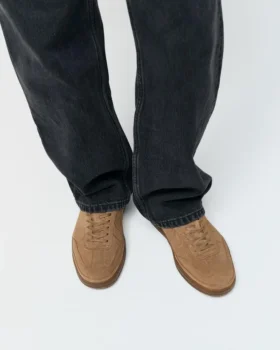 Leo Sneakers