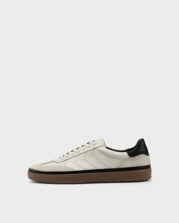 Leo Sneakers