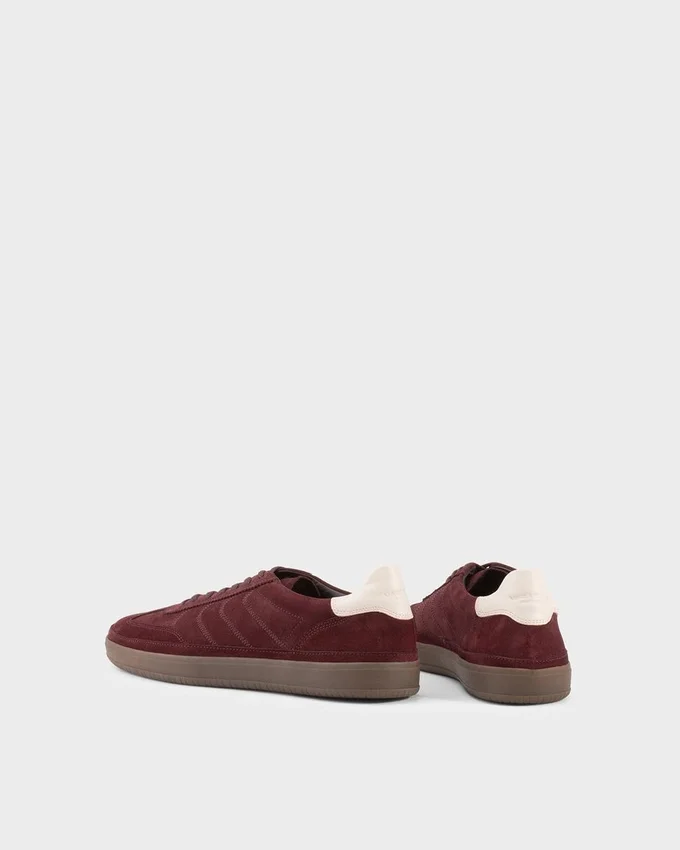 Leo Sneakers