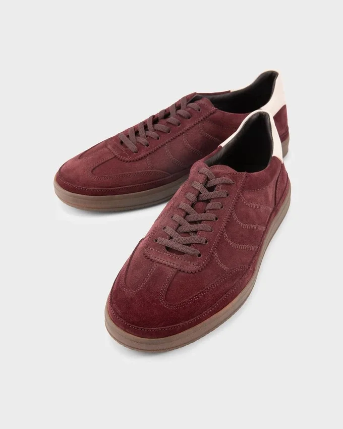 Leo Sneakers