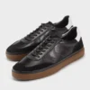 Leo Sneakers