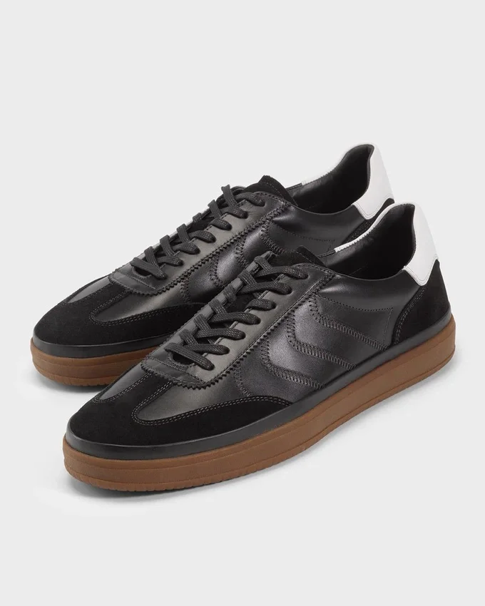 Leo Sneakers
