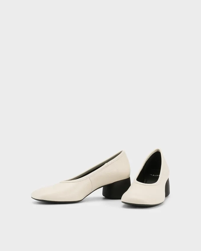 Livia Pumps