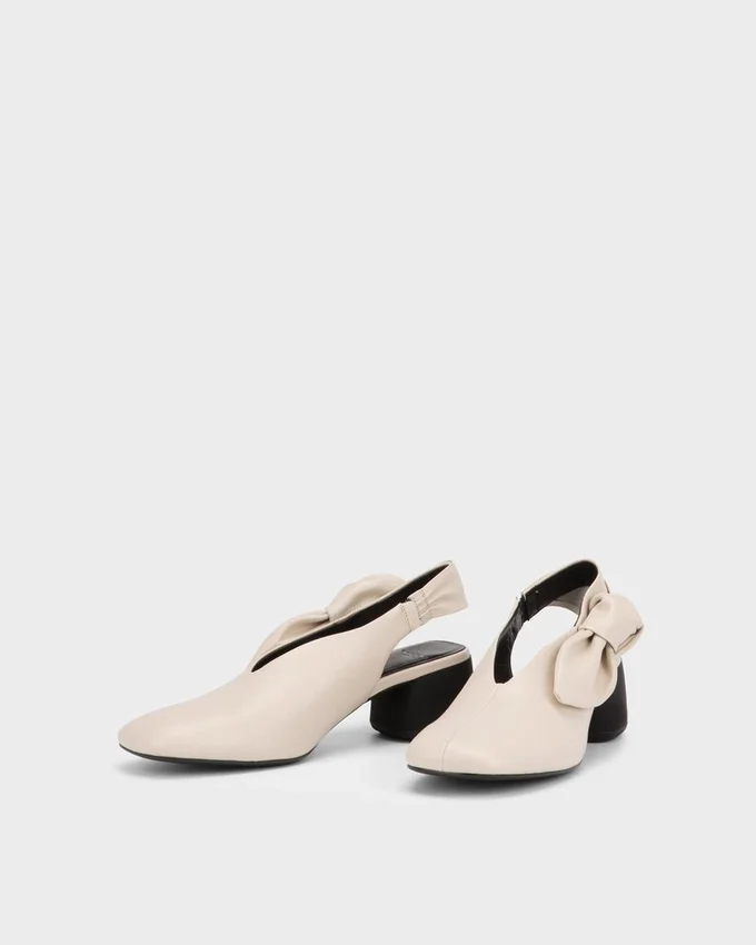 Livia Pumps
