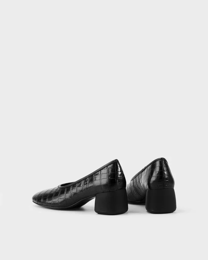 Livia Pumps