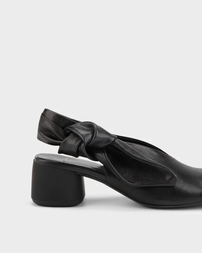 Livia Pumps
