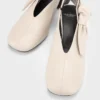 Livia Pumps